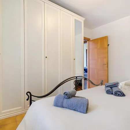 Casa Gerardo * טיניאלה